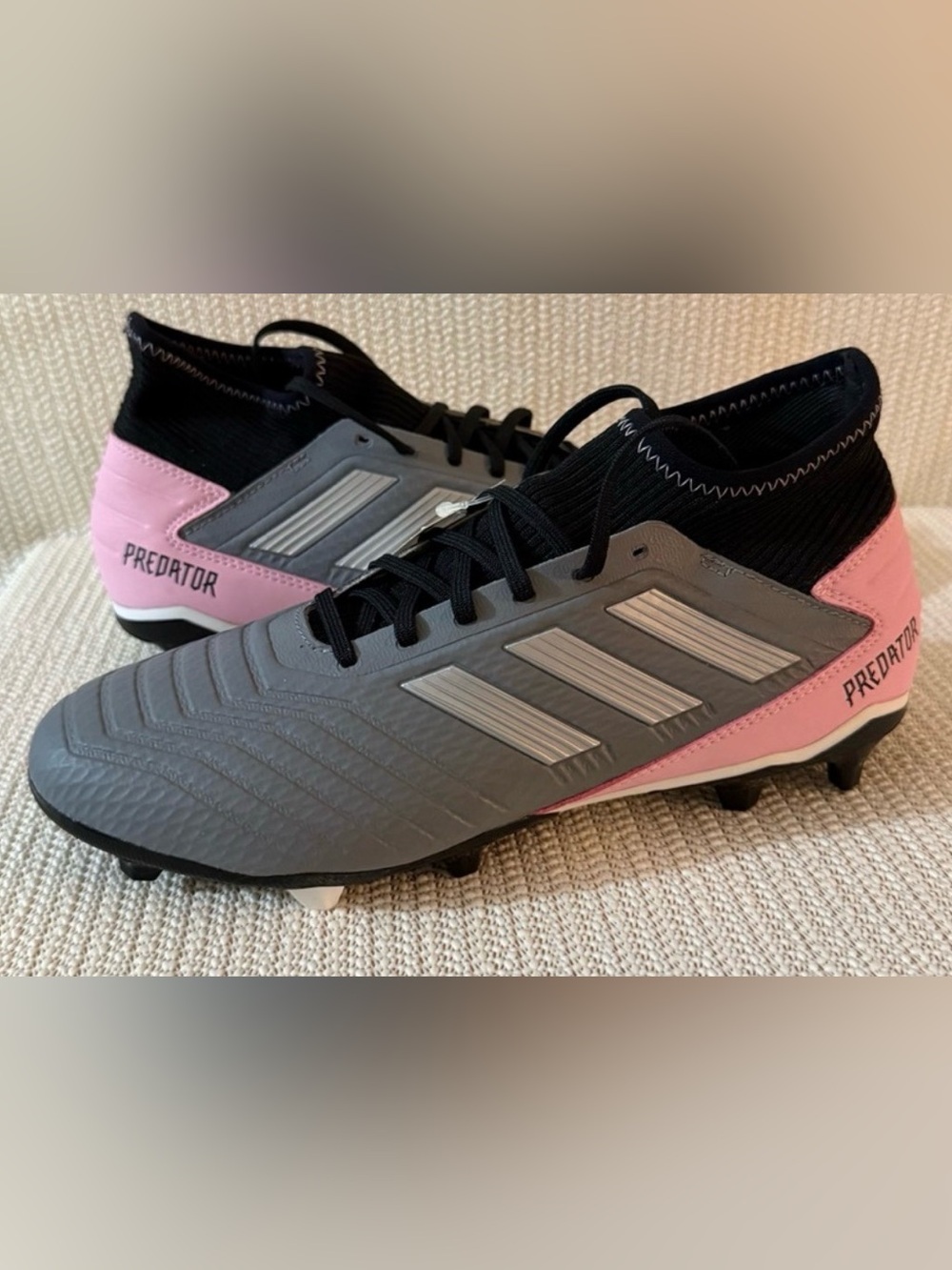 Adidas Predator 19.3 FG Women’s 8.5 Gray Pink Soccer Cleats F97528 NWT